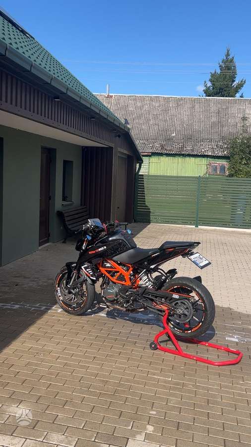 KTM Duke 125cc, street / classic