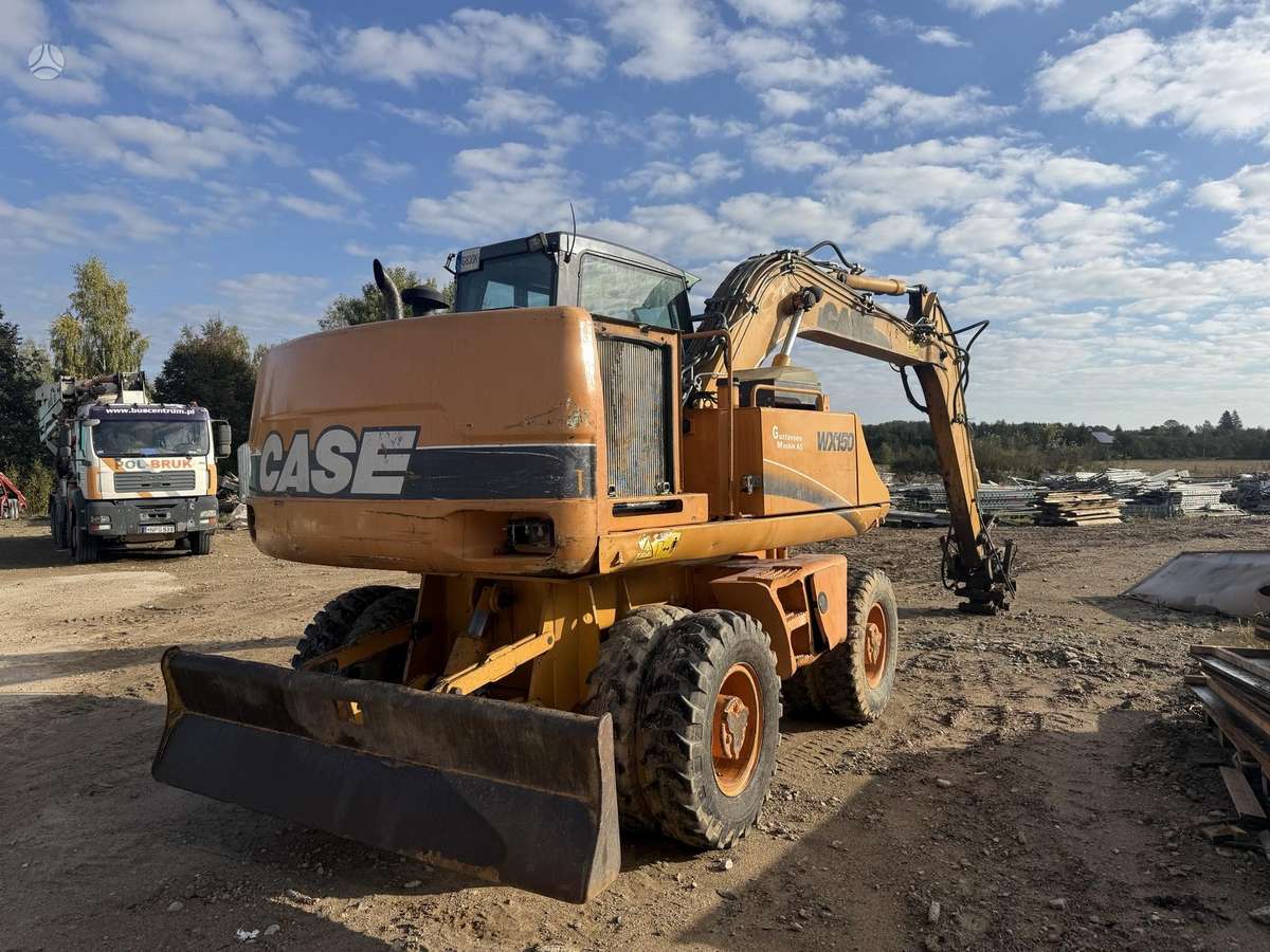 Case WX150, ekskavatoriai