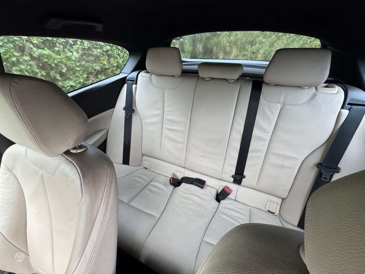 BMW M135, 3.0 l., Хэтчбек