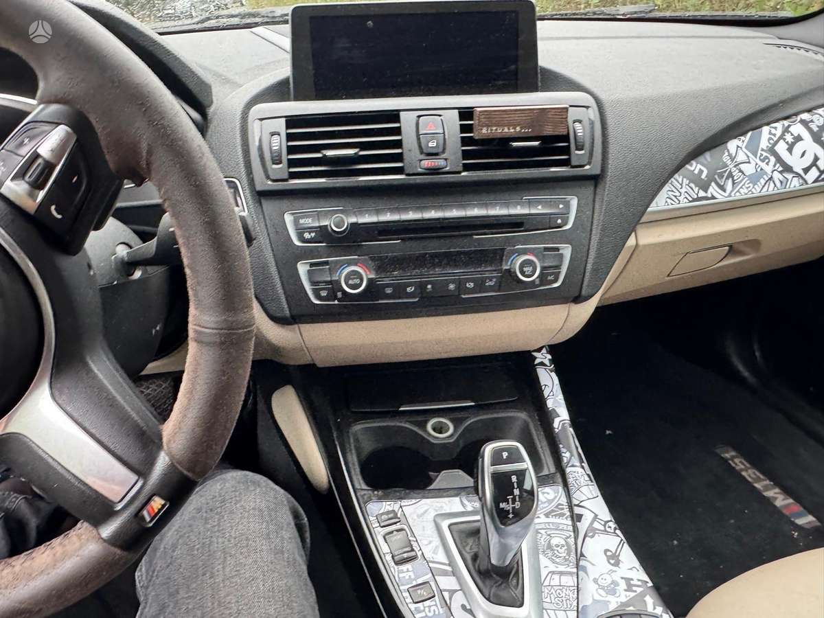 BMW M135, 3.0 l., Хэтчбек