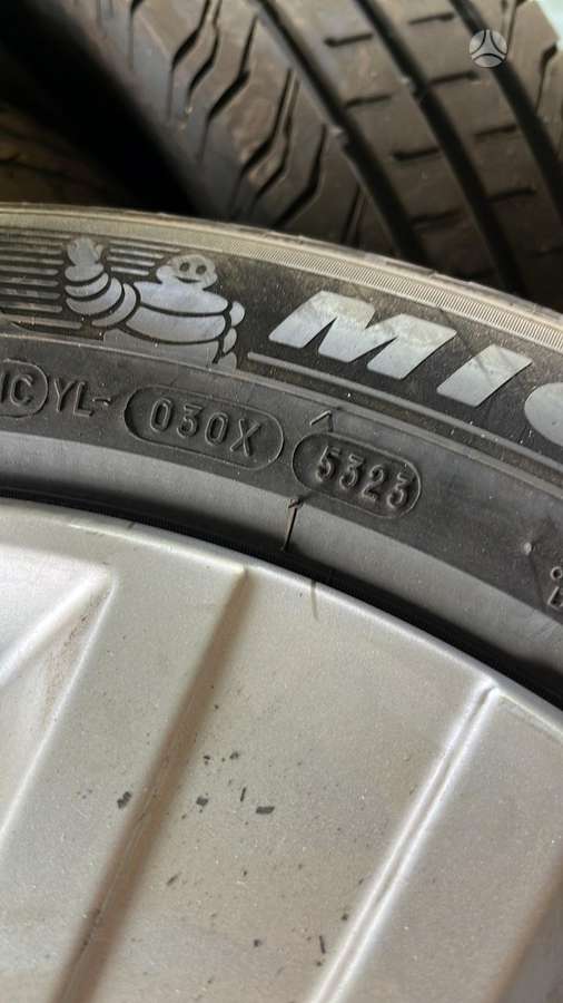 Audi Audi Q7, light alloy, R20