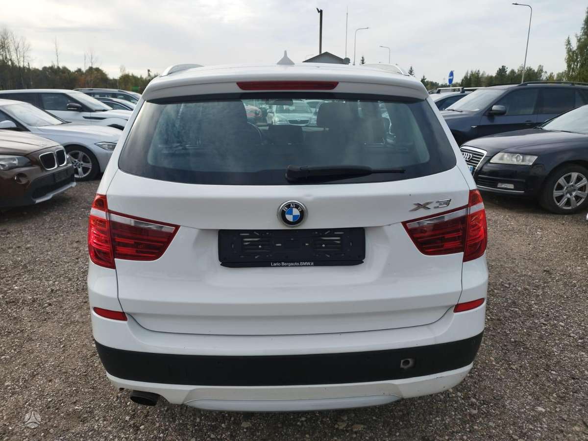 BMW X3, 2.0 l., off-road / crossover