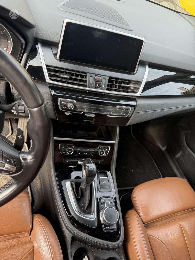 BMW 2 serija