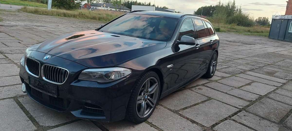 BMW M550 for parts. N57 d30c