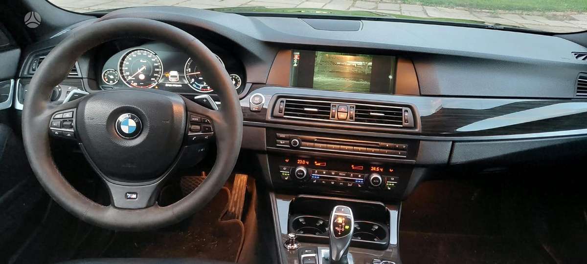 BMW M550 for parts. N57 d30c