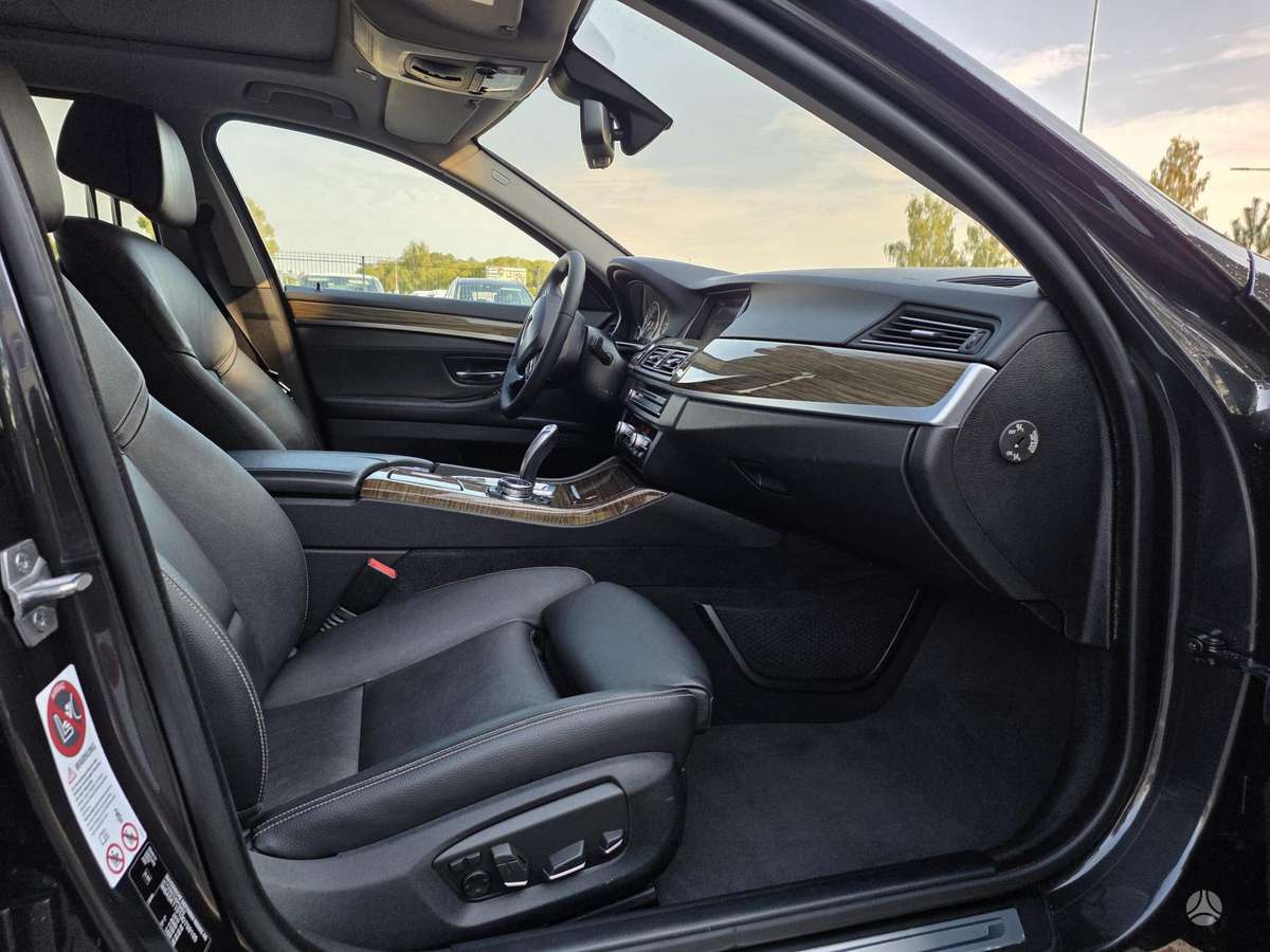 BMW 530, 3.0 l., wagon