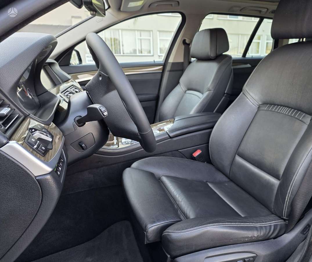 BMW 530, 3.0 l., wagon