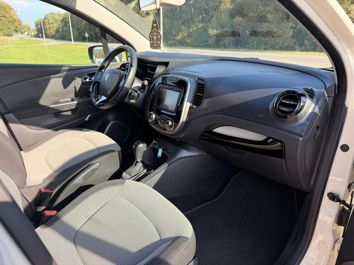 Renault Captur, 1.2 l., Хэтчбек