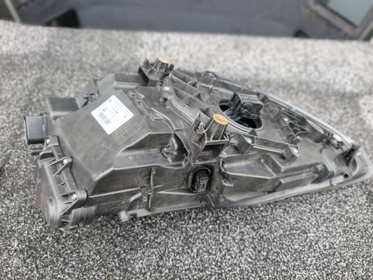 Porsche Panamera, 973941036, фары