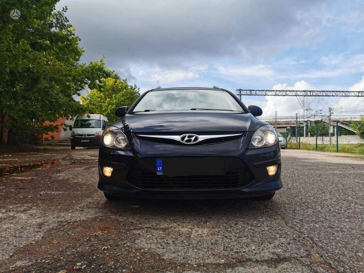Hyundai i30, 1.6 l., Универсал
