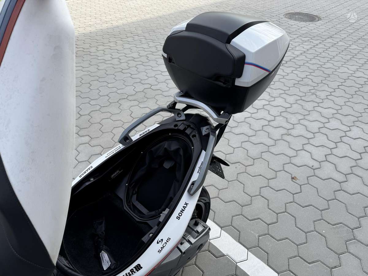 BMW C 600 600cc, scooters / mopeds