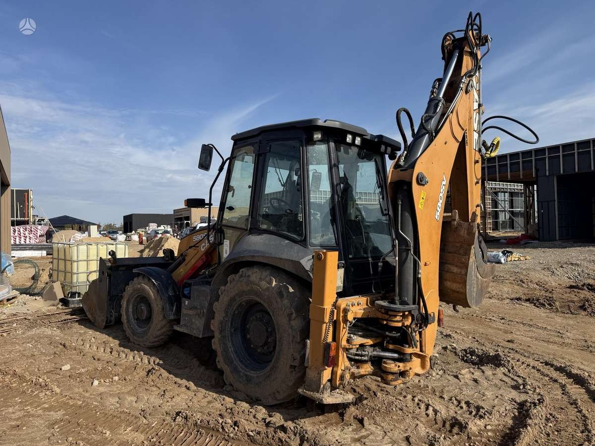 Case 580SV, excavator loader