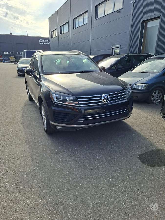 Volkswagen Touareg детали кузова