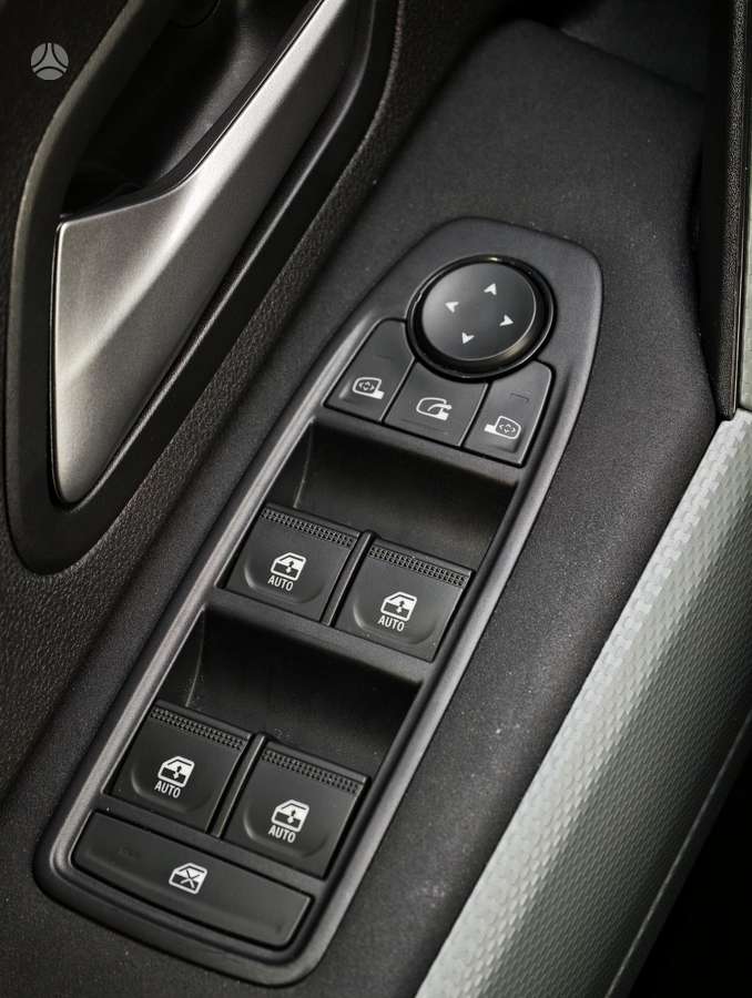 Dacia Duster, 1.6 l., Хэтчбек