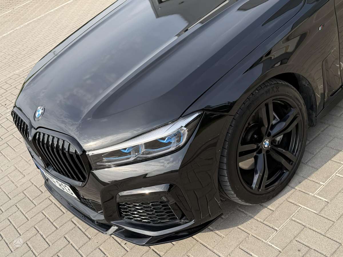 BMW 730, 3.0 l., Седан