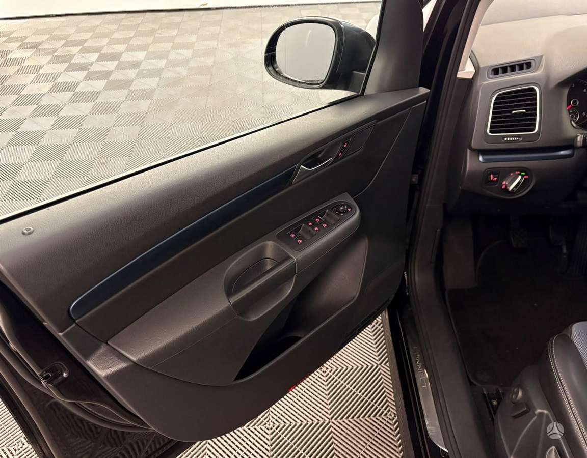 Seat Alhambra, 2.0 l., Минивэн