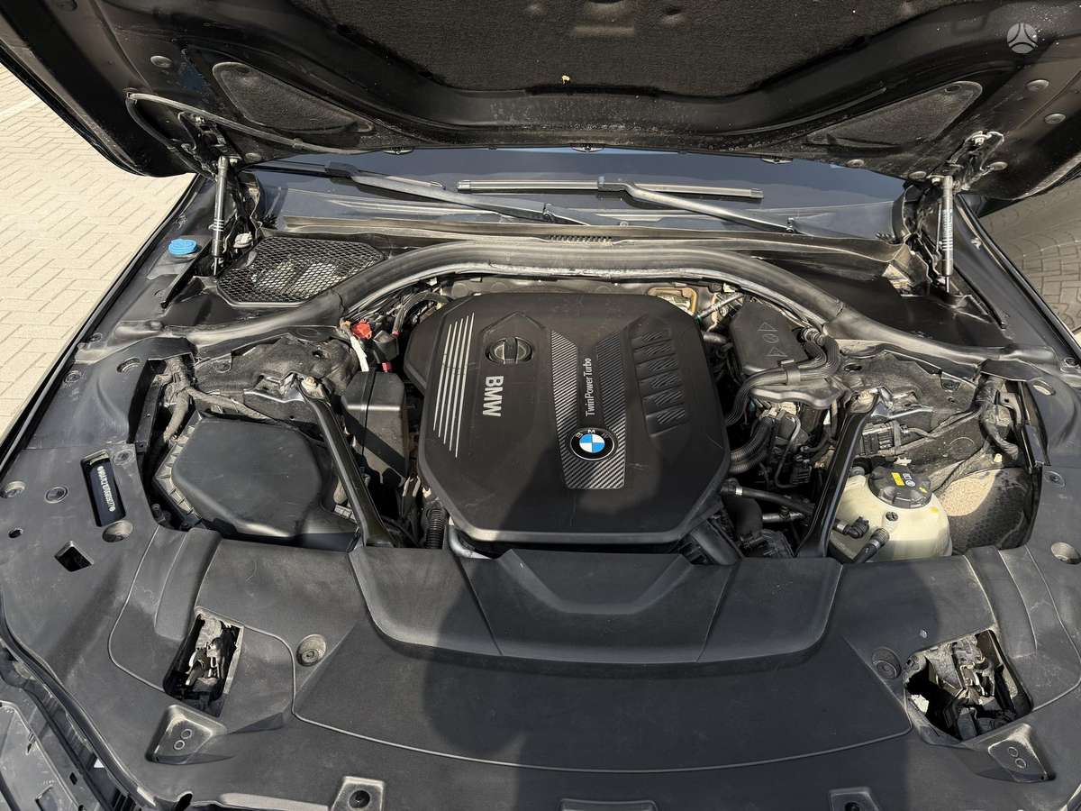 BMW 730, 3.0 l., Седан