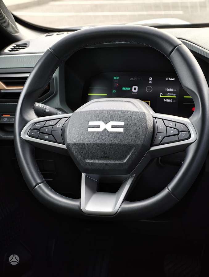 Dacia Duster, 1.6 l., Хэтчбек