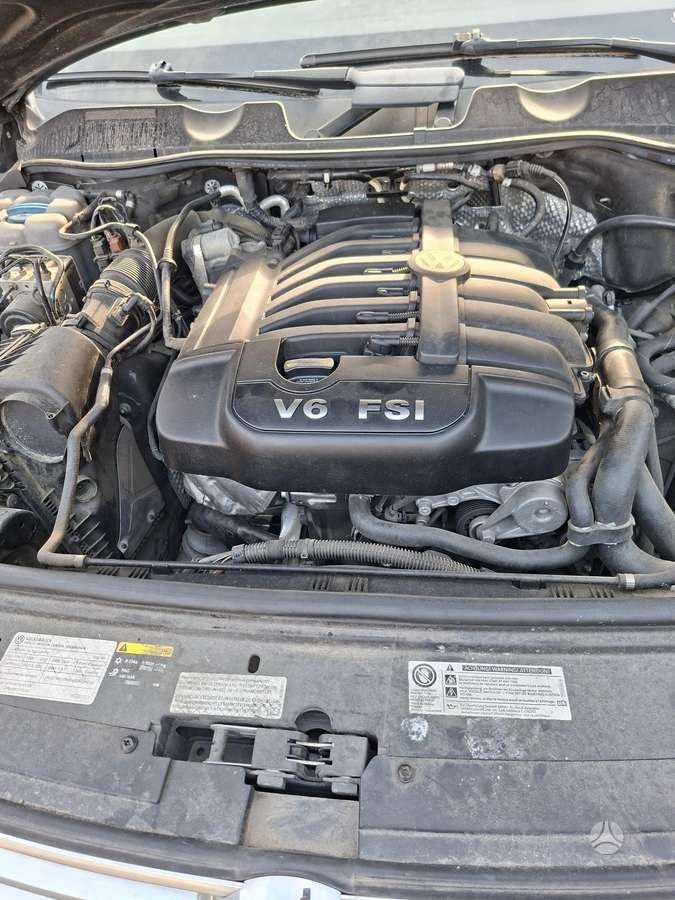Volkswagen Touareg kėbulo dalys