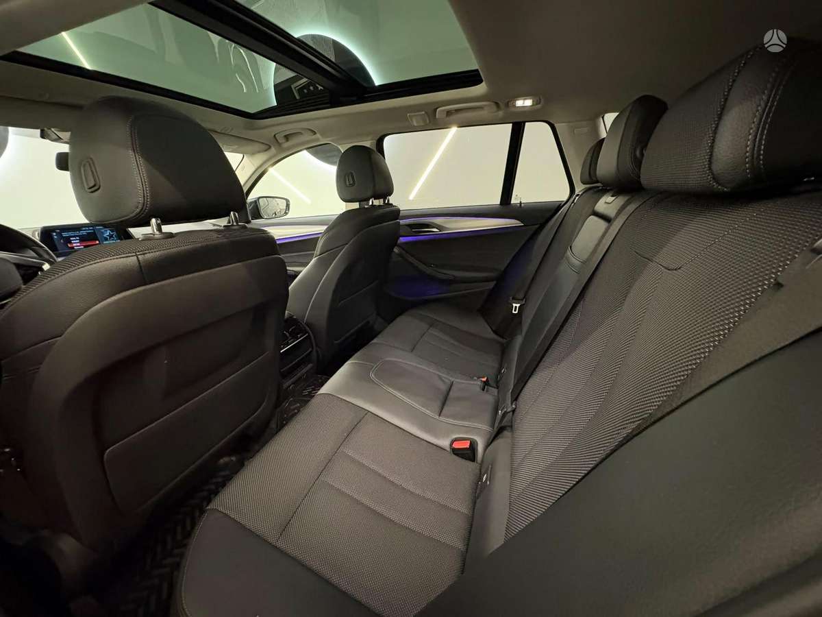 BMW 520, 2.0 l., wagon