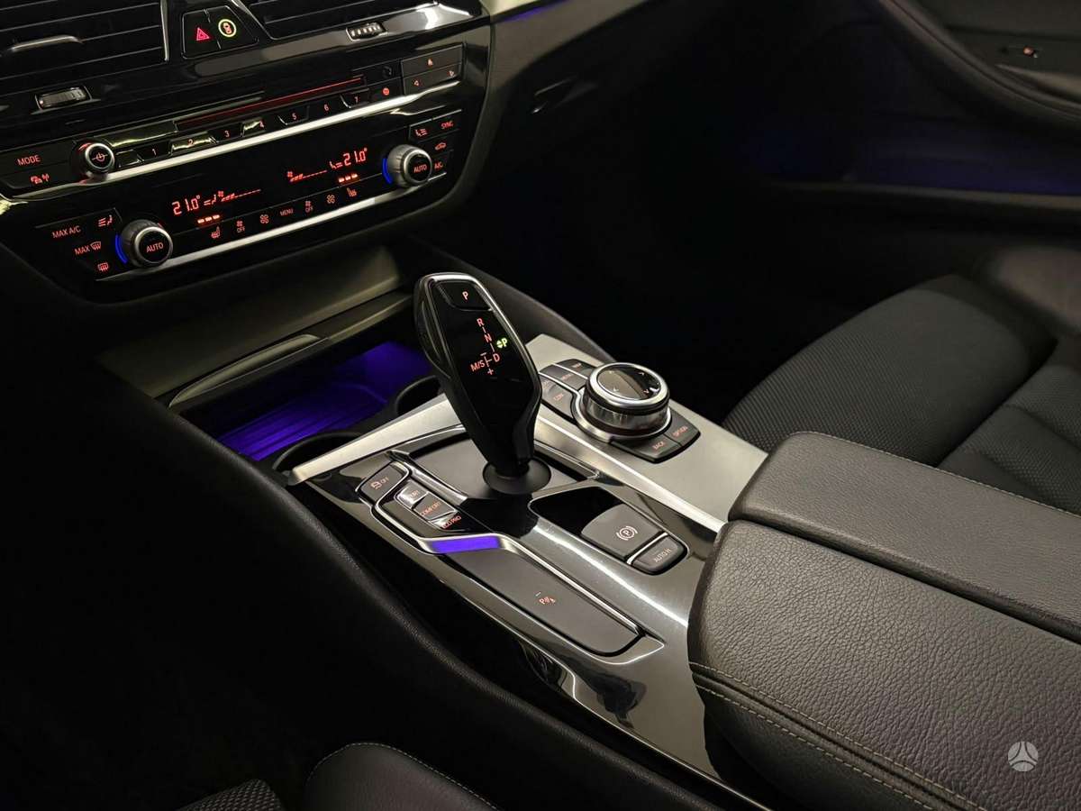 BMW 520, 2.0 l., wagon