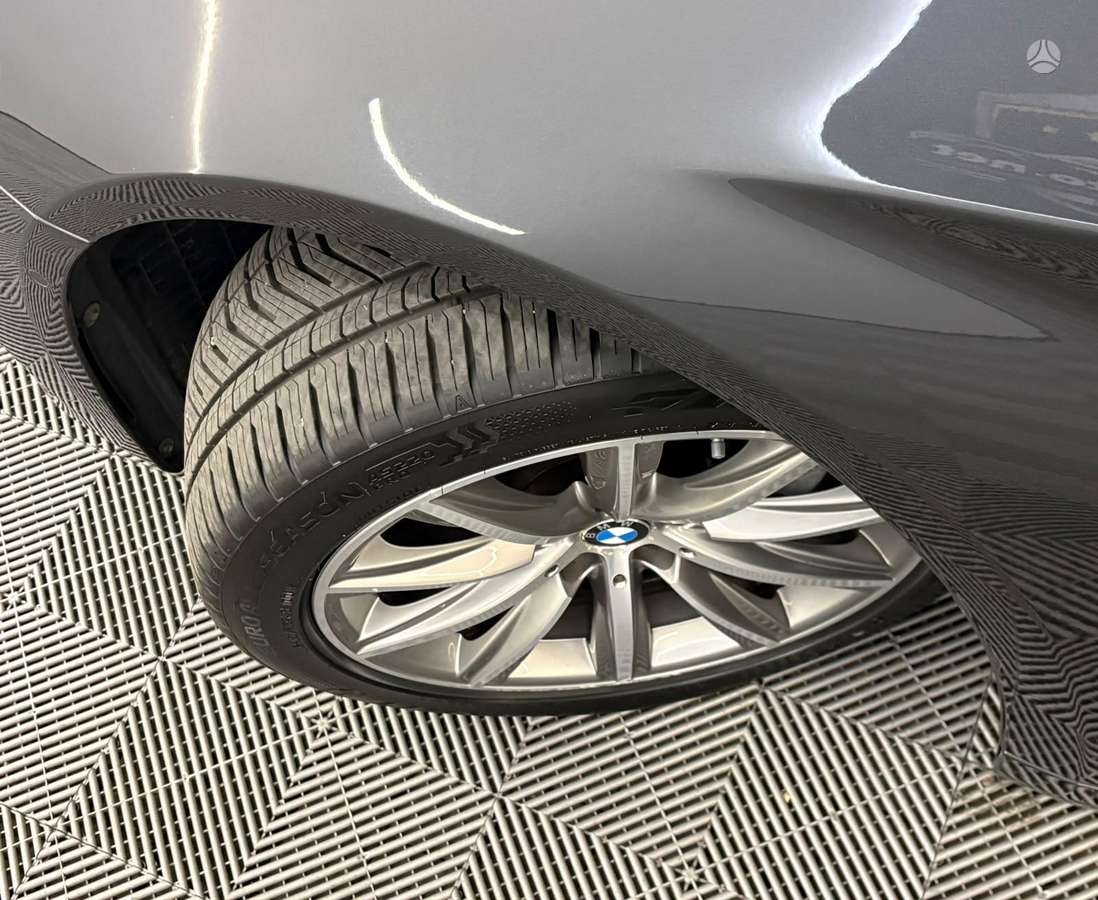 BMW 520, 2.0 l., wagon