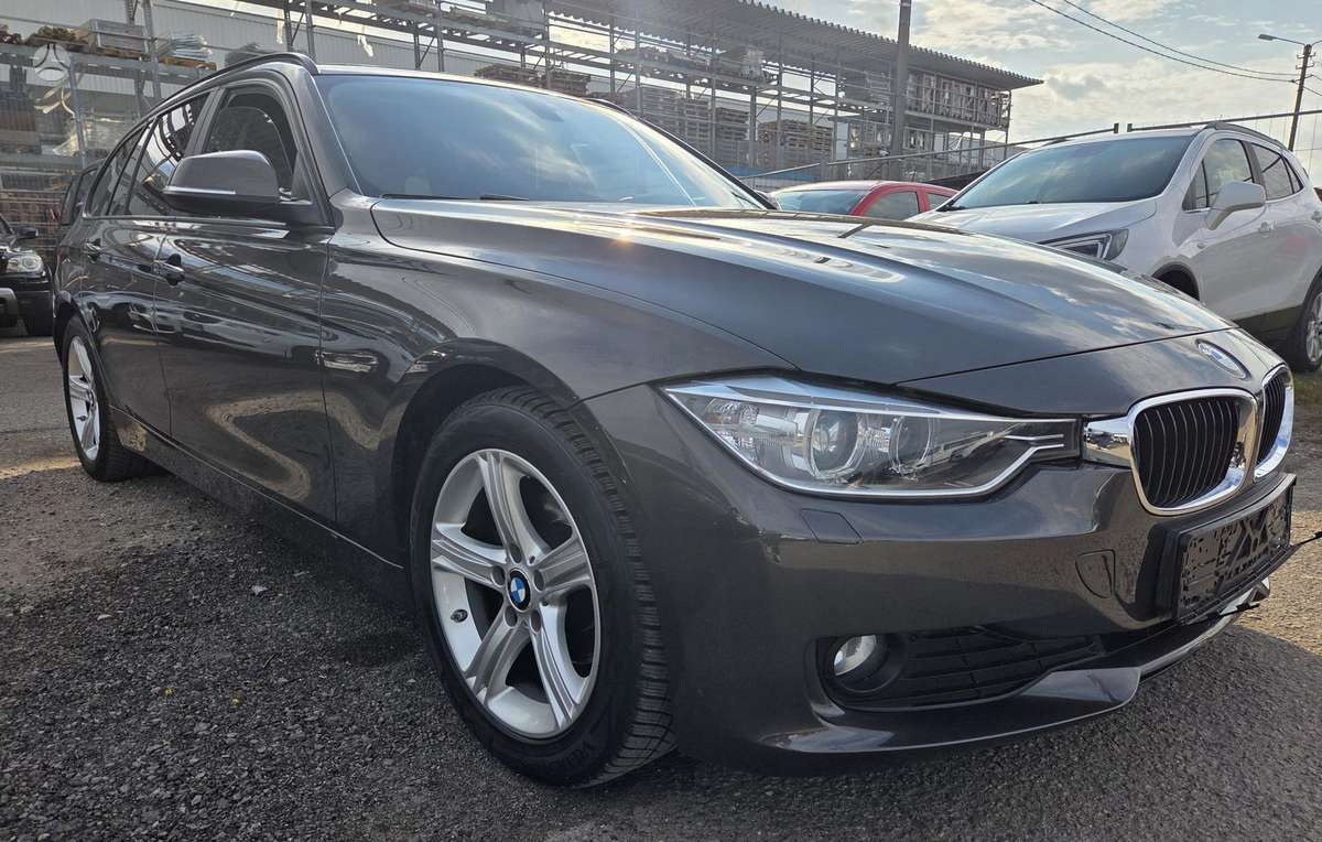 BMW 318, 2.0 l., universalas