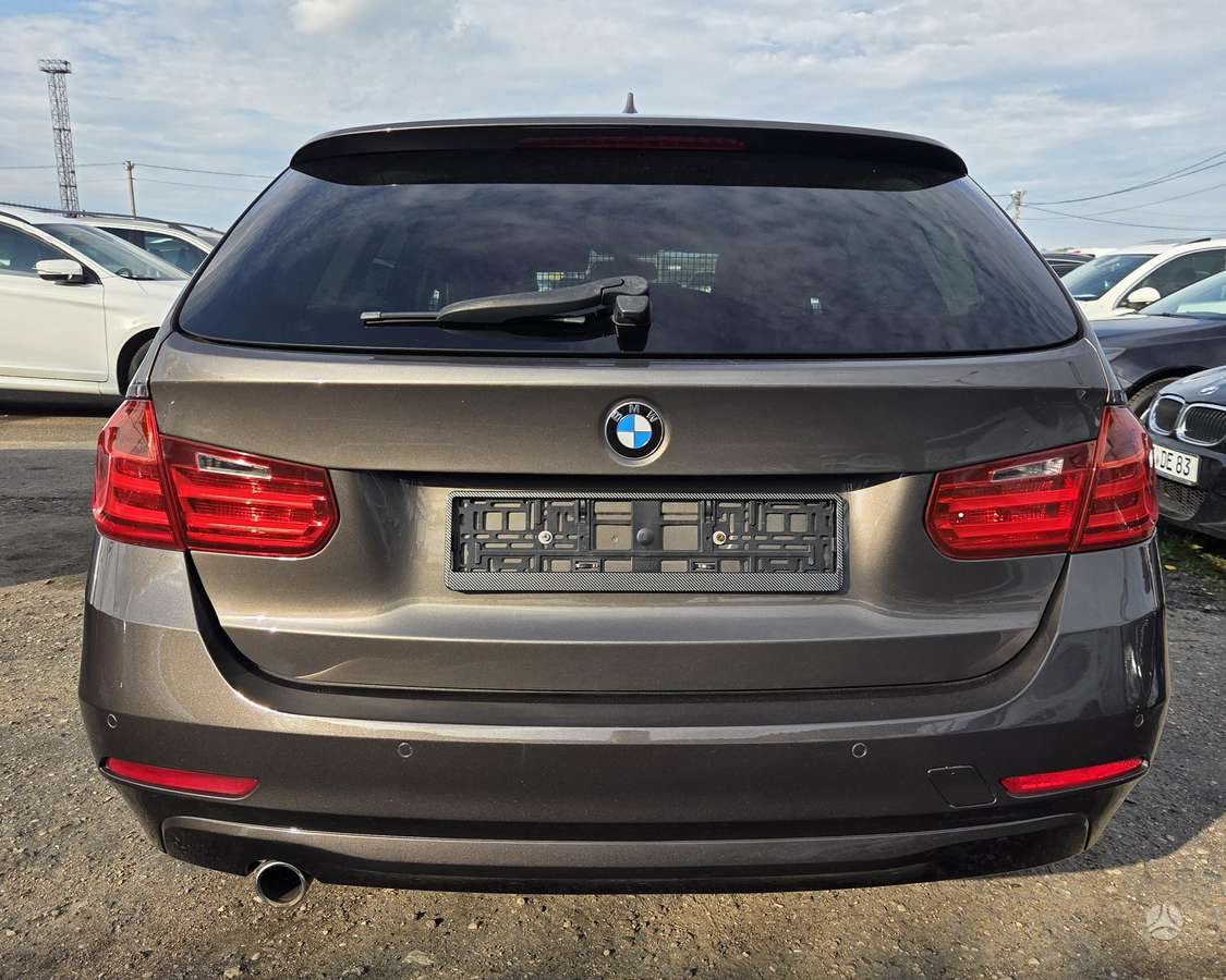 BMW 318, 2.0 l., universalas