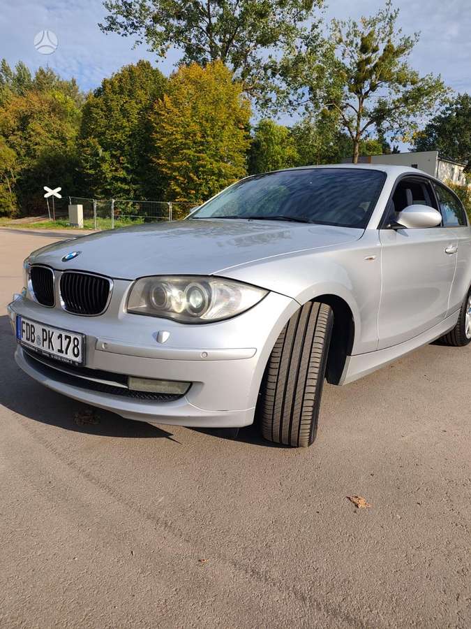 BMW 120, 2.0 l., hatchback
