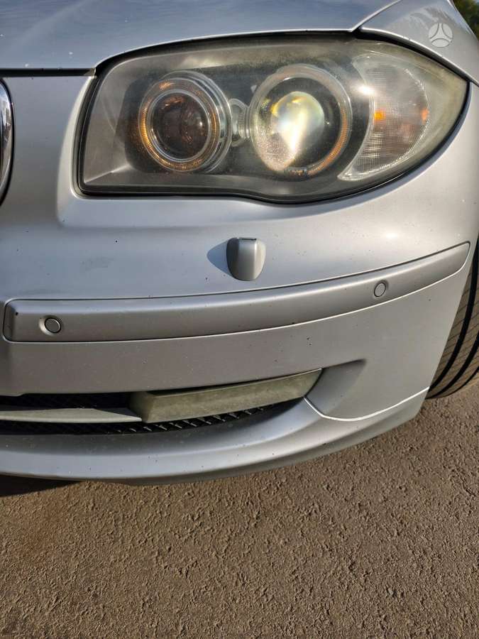 BMW 120, 2.0 l., hatchback