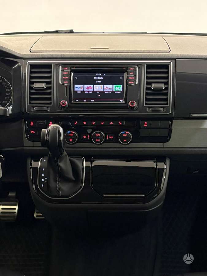 Volkswagen Multivan, 2.0 l., vienatūris
