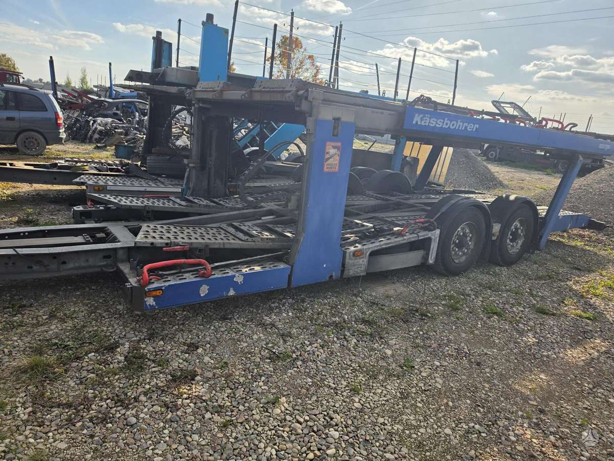 Kässbohrer, auto treileris