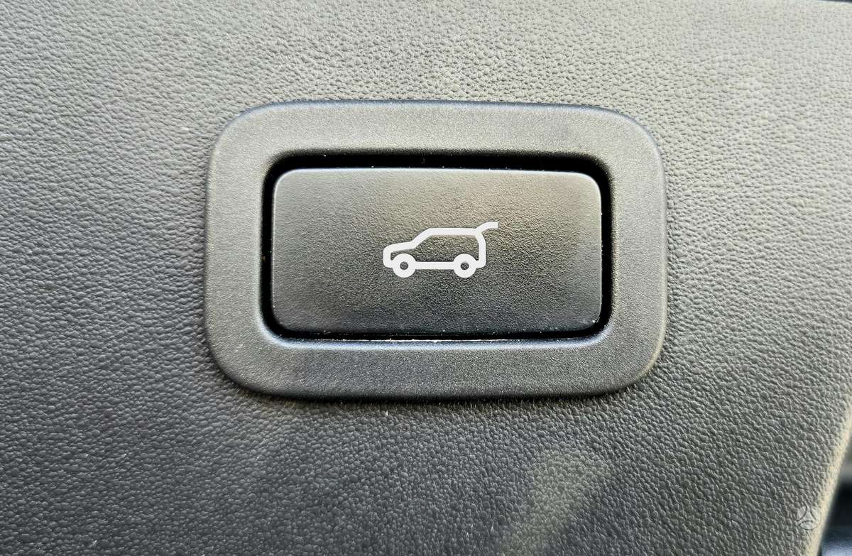 Jaguar E-Pace, 2.0 l., off-road / crossover
