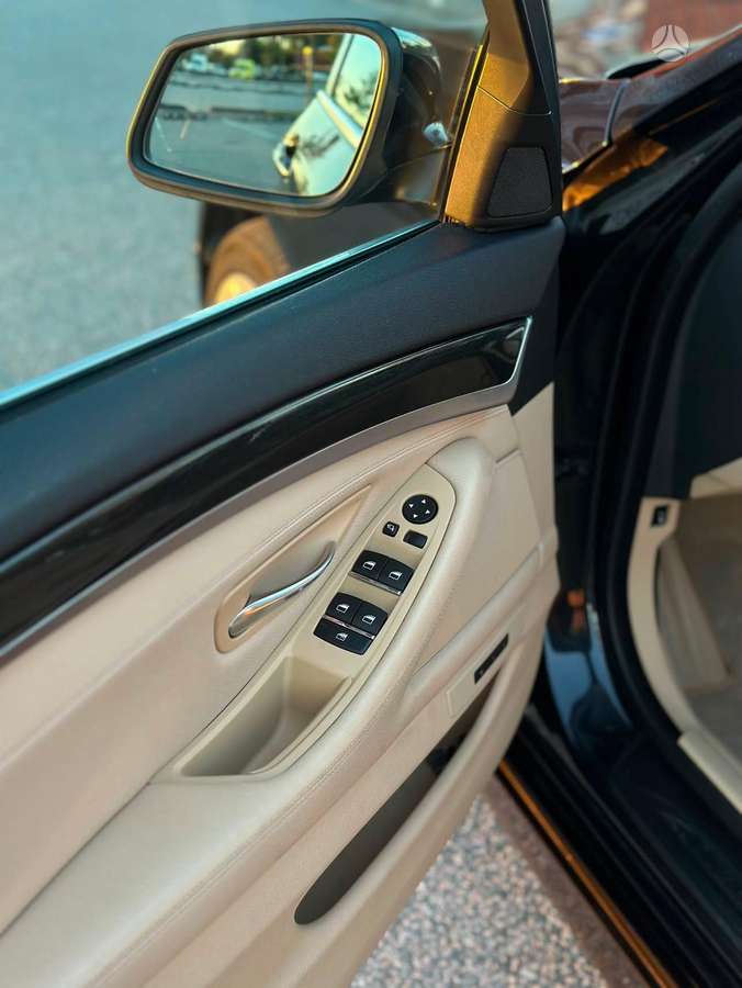 BMW 525, 3.0 l., wagon