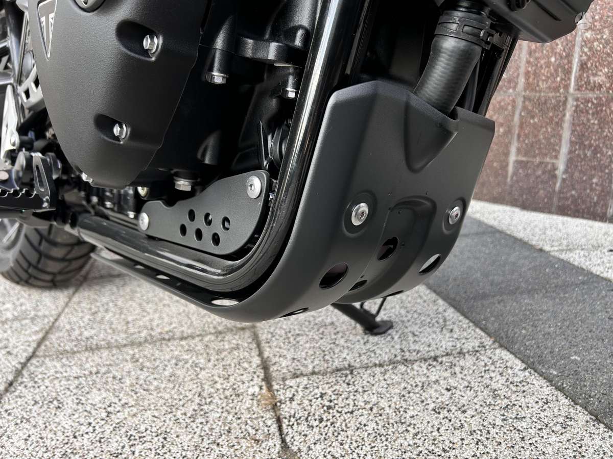 Triumph Scrambler 1200cc, street / classic