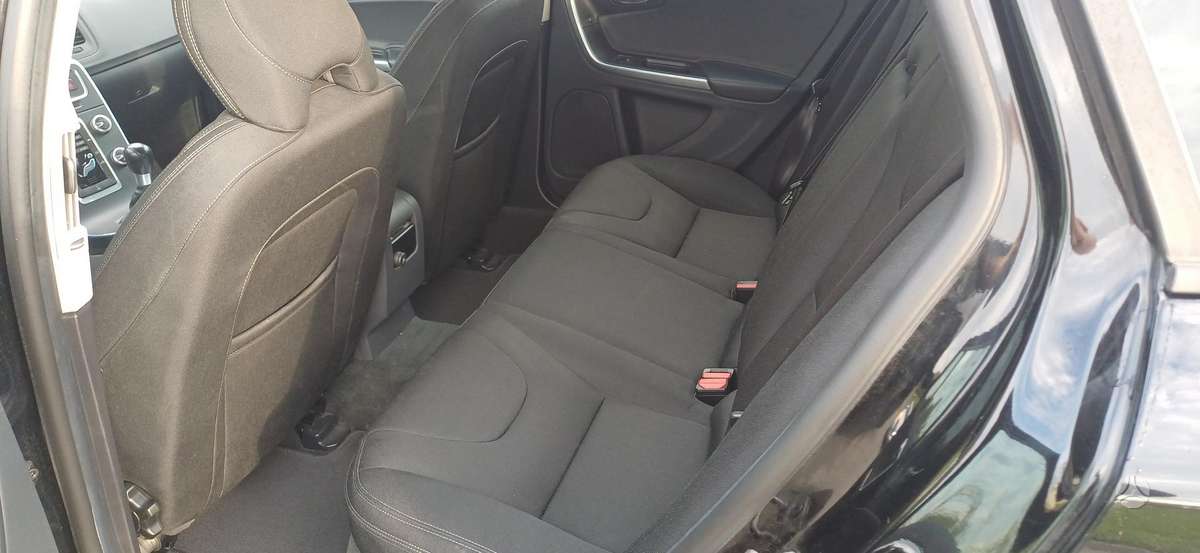 Volvo V60, 1.6 l., Хэтчбек
