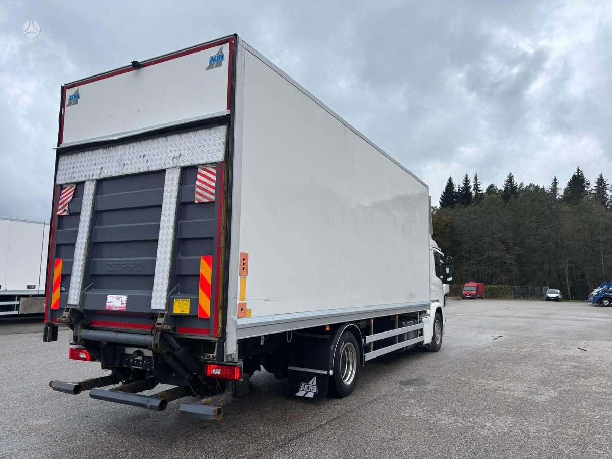 Scania P320, refrižerātori