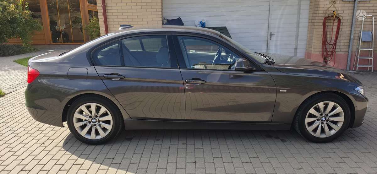 BMW 320, 2.0 l., sedanas