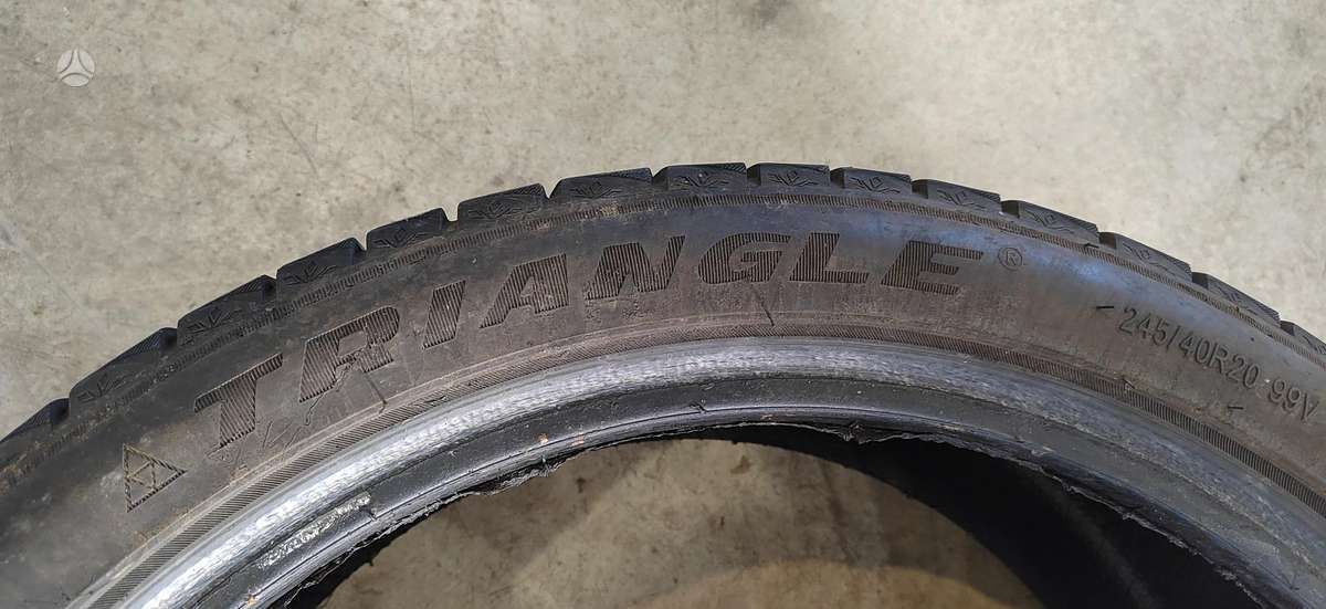 Triangle Snowlink, зимние 245/40 R20