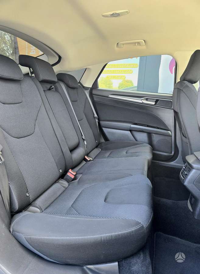 Ford Mondeo, 2.0 l., hatchback