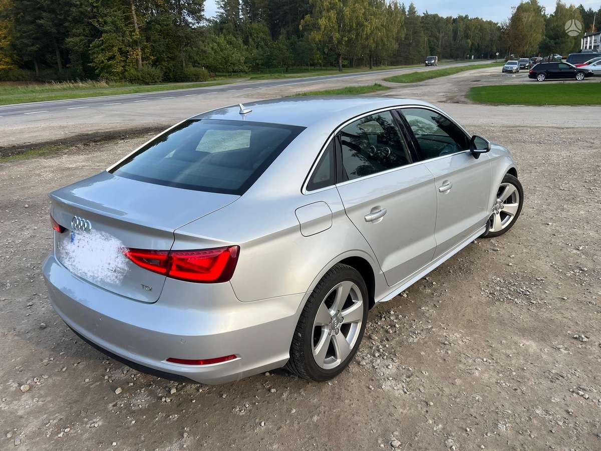 Audi A3, 1.6 l., sedanas
