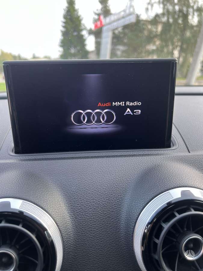 Audi A3, 1.6 l., sedanas