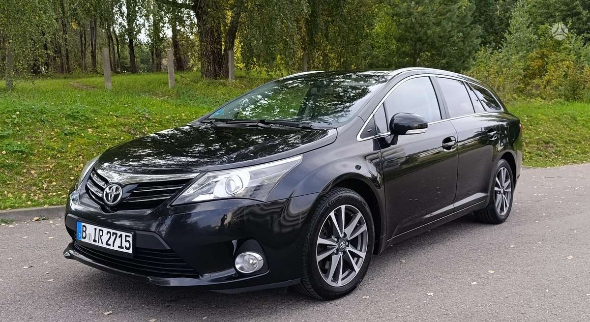 Toyota Avensis, 2.2 l., Универсал