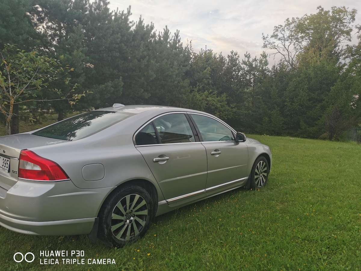 Volvo S80, 2.0 l., Седан