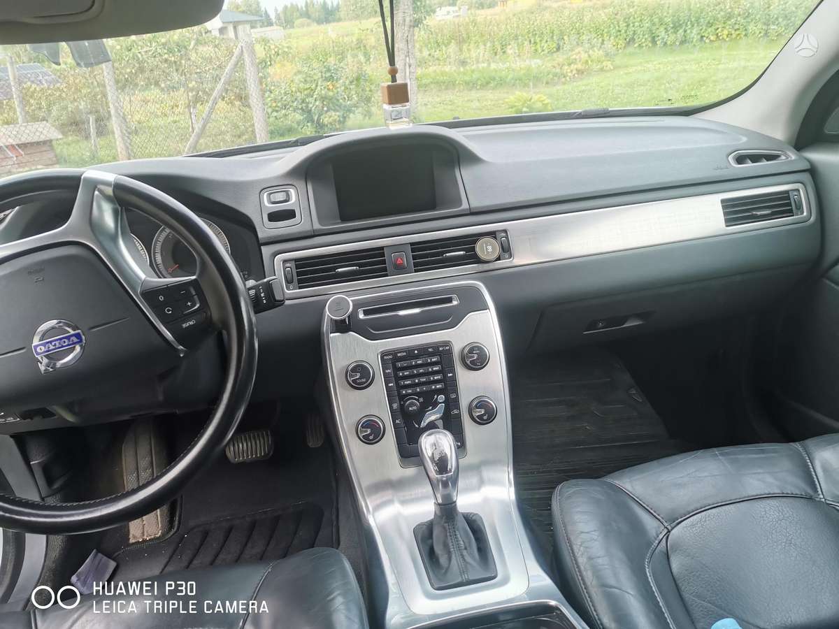 Volvo S80, 2.0 l., Седан
