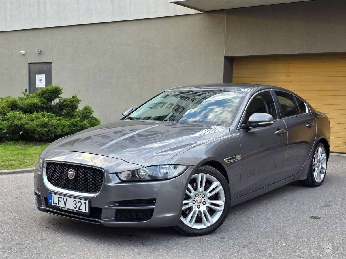 Jaguar XE, 2.0 l., Седан