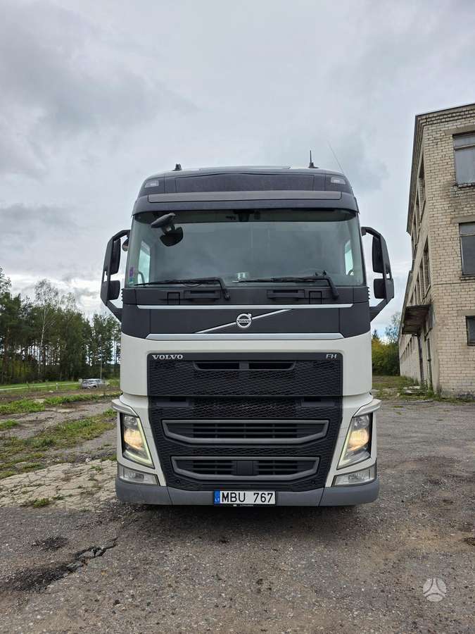 Volvo FH 500, single sleeper