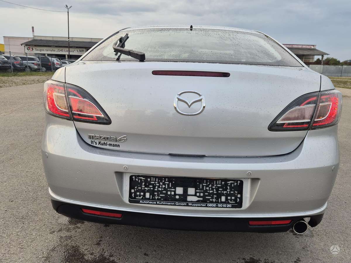 Mazda 6, 2.0 l., Хэтчбек