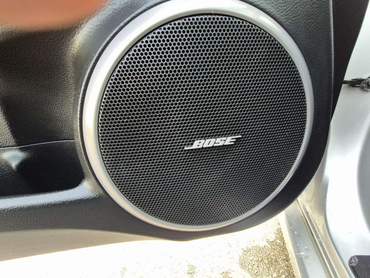 Mazda 6, 2.0 l., Хэтчбек