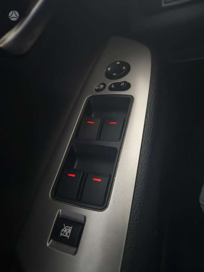 Mazda 6, 2.0 l., Хэтчбек